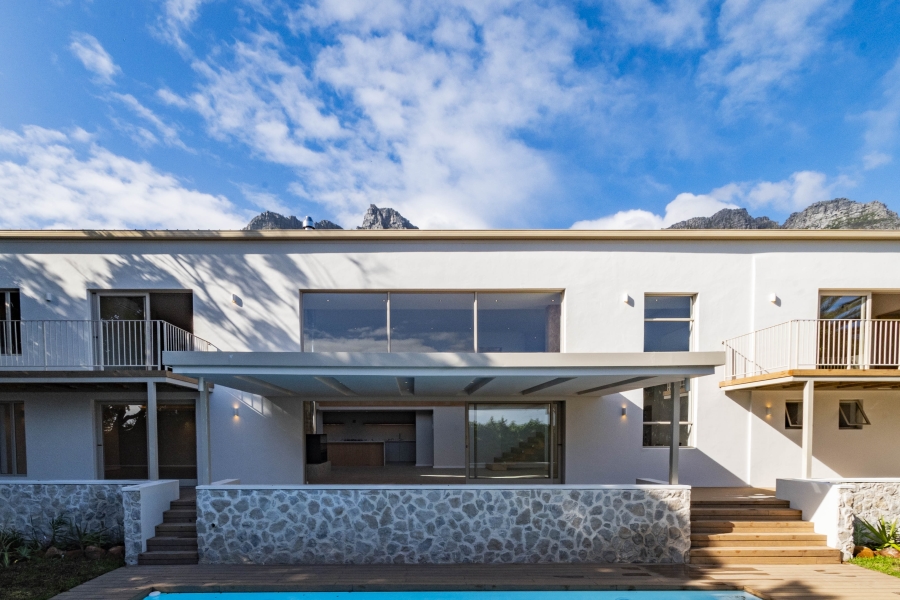 5 Bedroom Property for Sale in Camps Bay Western Cape